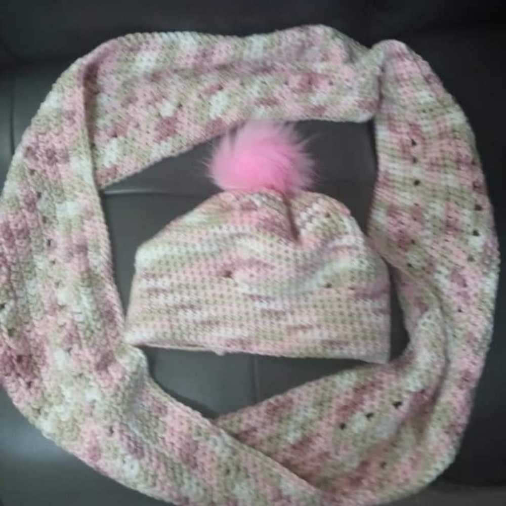 Infinity scarf and hat set